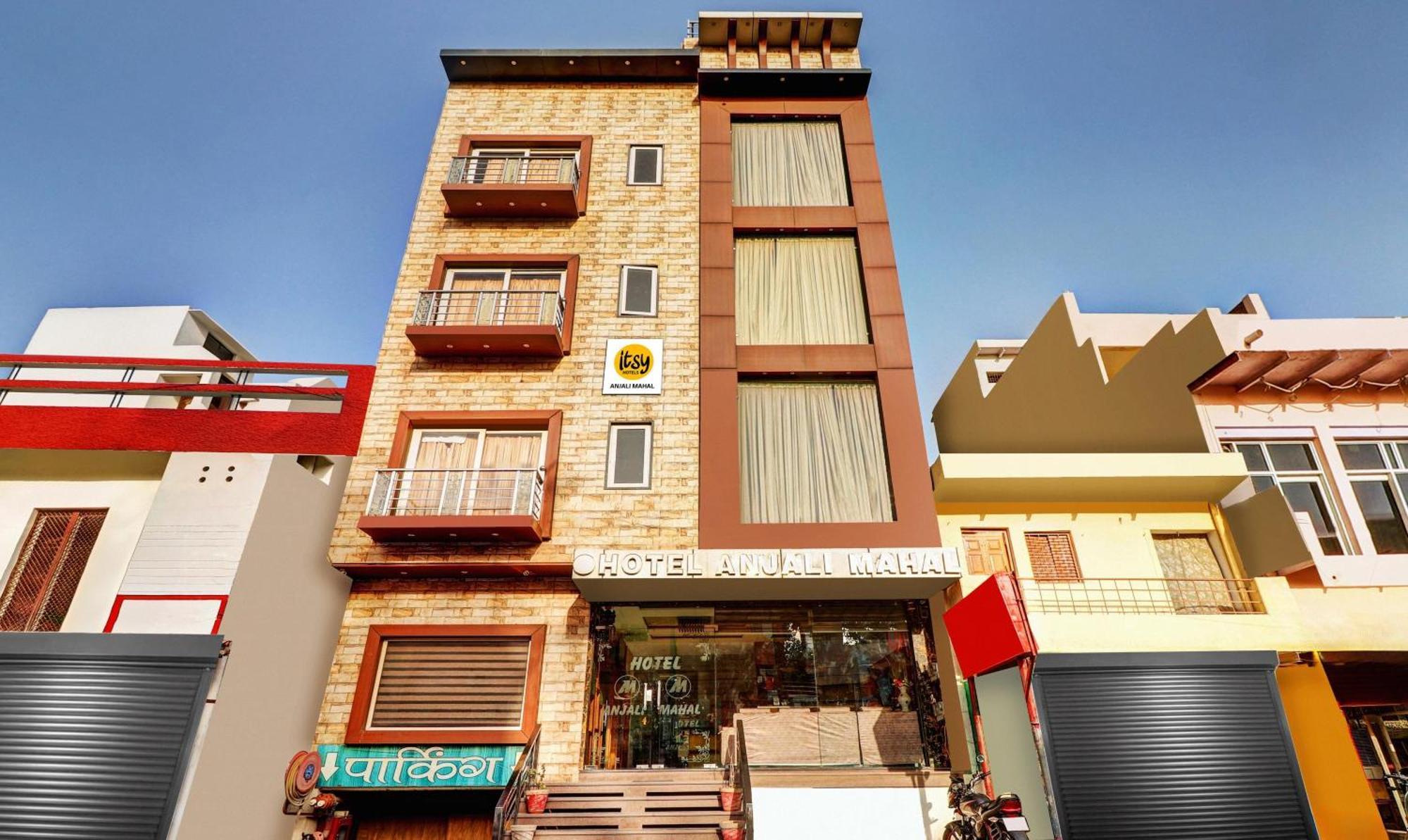 Itsy Hotels Anjali Mahal 500, Mtrs From Mathura Railway Station Экстерьер фото